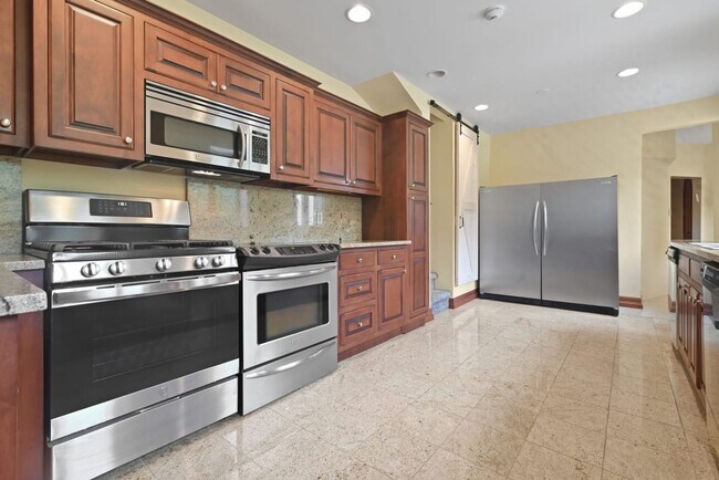 Building Photo - One of a kind Castle on the Hill for Rent! Minimum 1 month lease