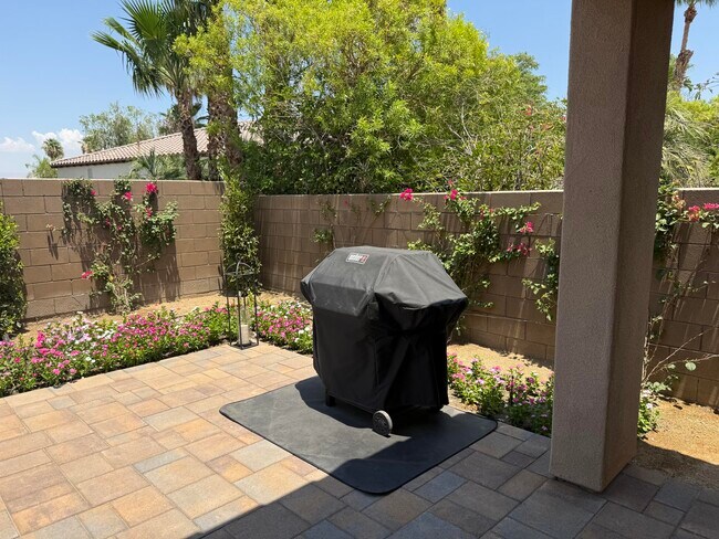 Building Photo - 81814 Sun Cactus Ln