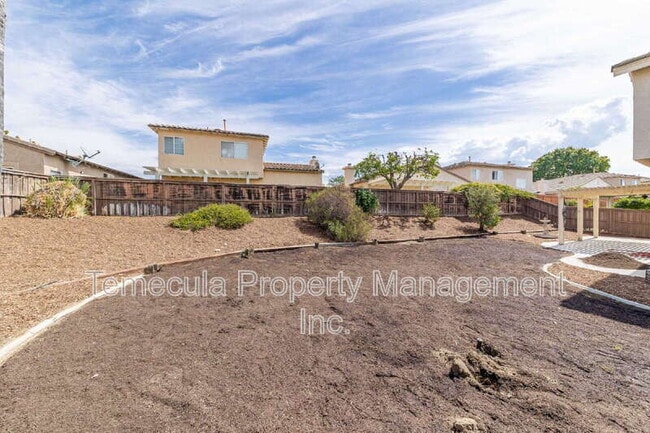 Building Photo - 43136 Sereno Dr