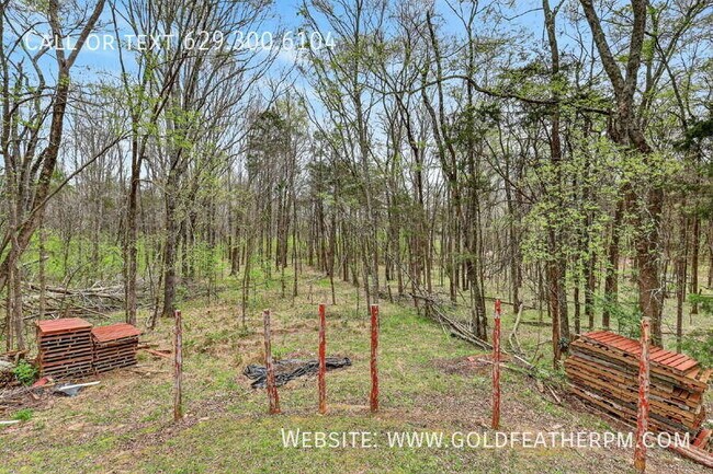 Building Photo - 3940 Waterford Way