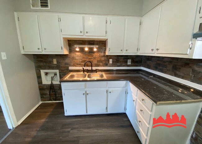 Building Photo - 4016 Trevathan Cir