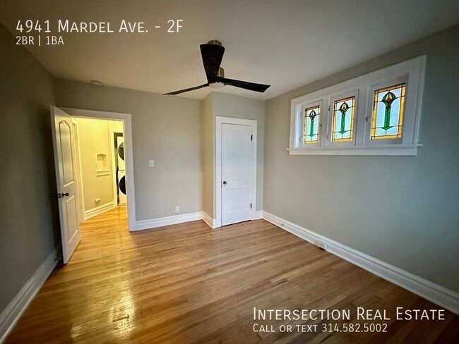 Building Photo - Beautifully Renovated Duplex Apartment in ...