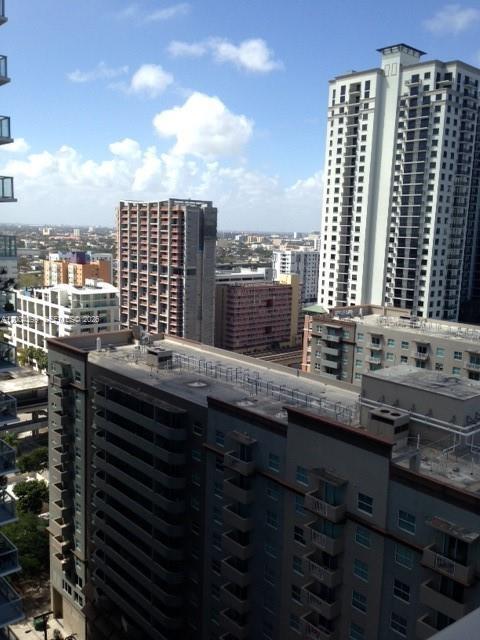 Building Photo - 1100 S Miami Ave