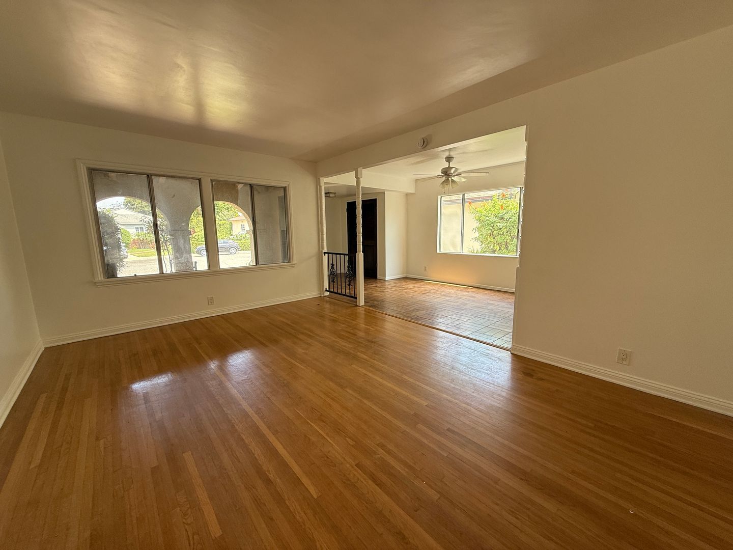 Building Photo - Stever Court-3 bed 2 bath in Culver City c...