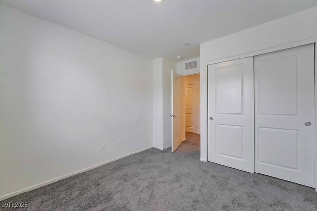 Building Photo - 3729 Celesta Vis Ave
