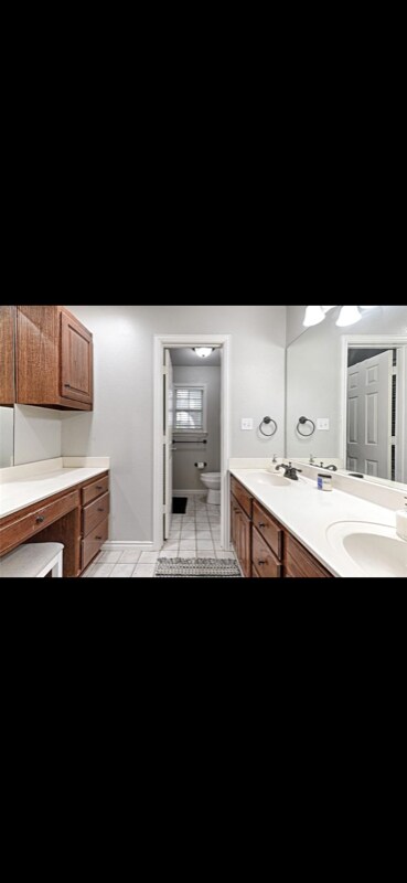 Building Photo - 2101 Lisa Cir