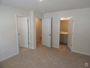 Building Photo - 500 Oakmont Valley Trl