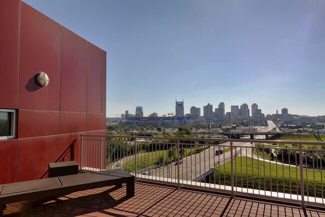 Building Photo - 2115 Yeaman Pl