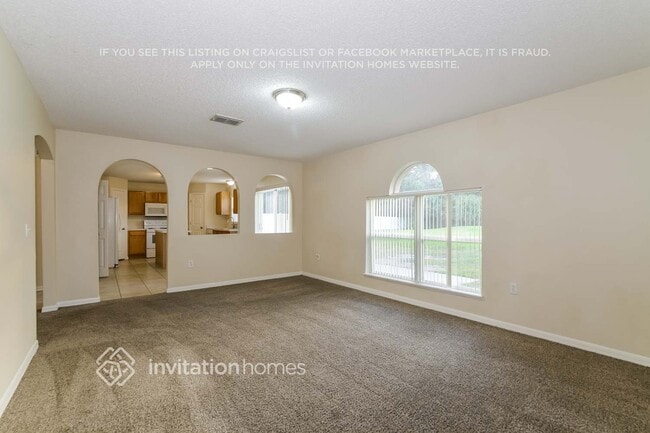 Building Photo - 6108 Waterfield Way