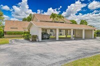 Building Photo - NOW AVAILABLE - Furnished Villa in Riverbend! *Boaters Welcome!*