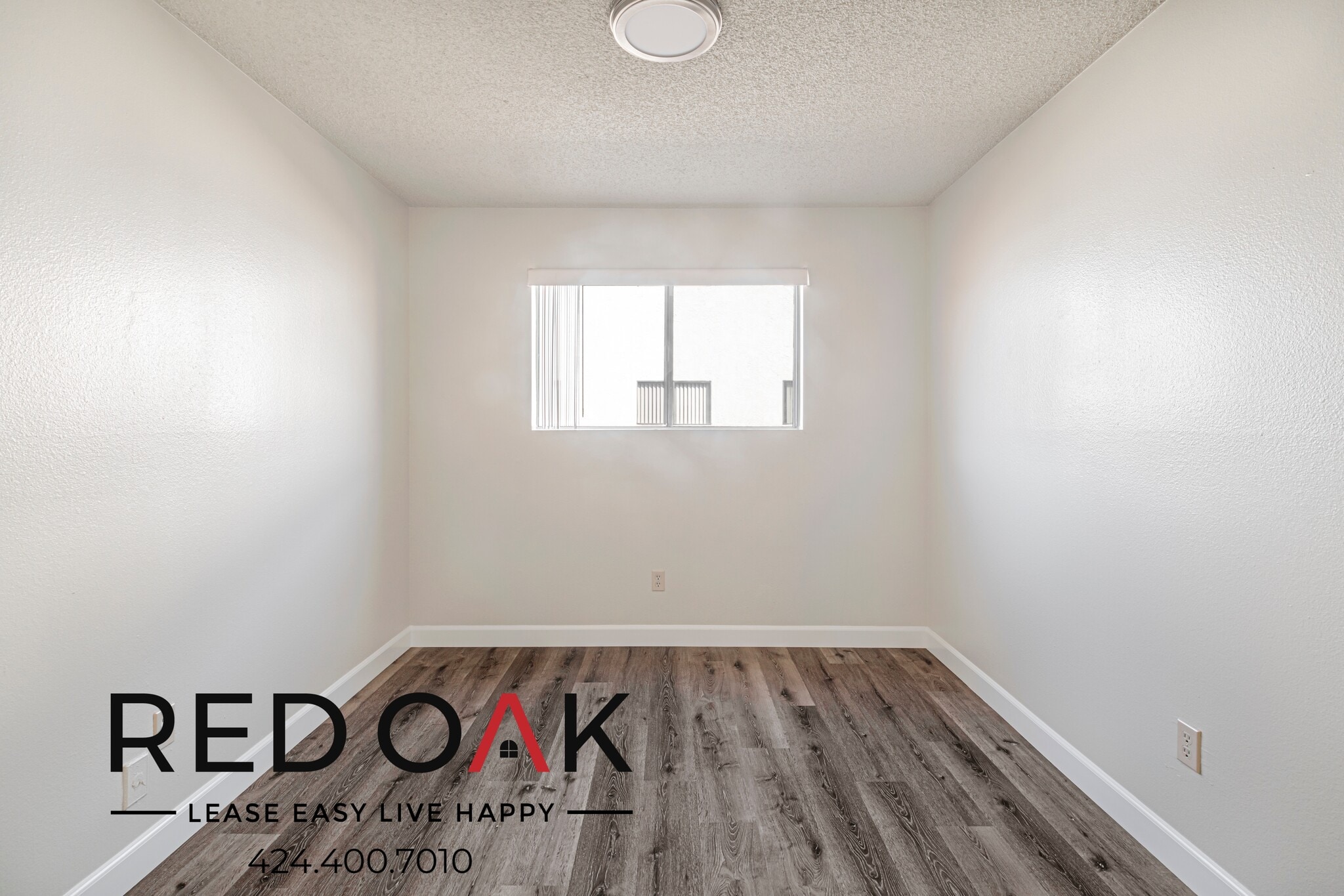 Building Photo - 12883 San Fernando Rd