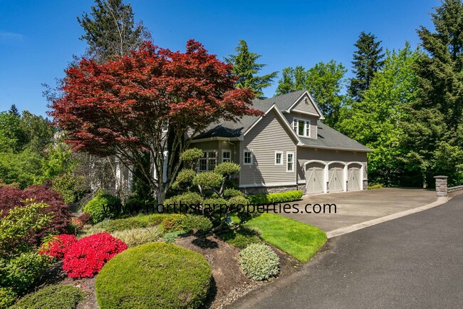 Building Photo - Stunning Home in Hidden Creek