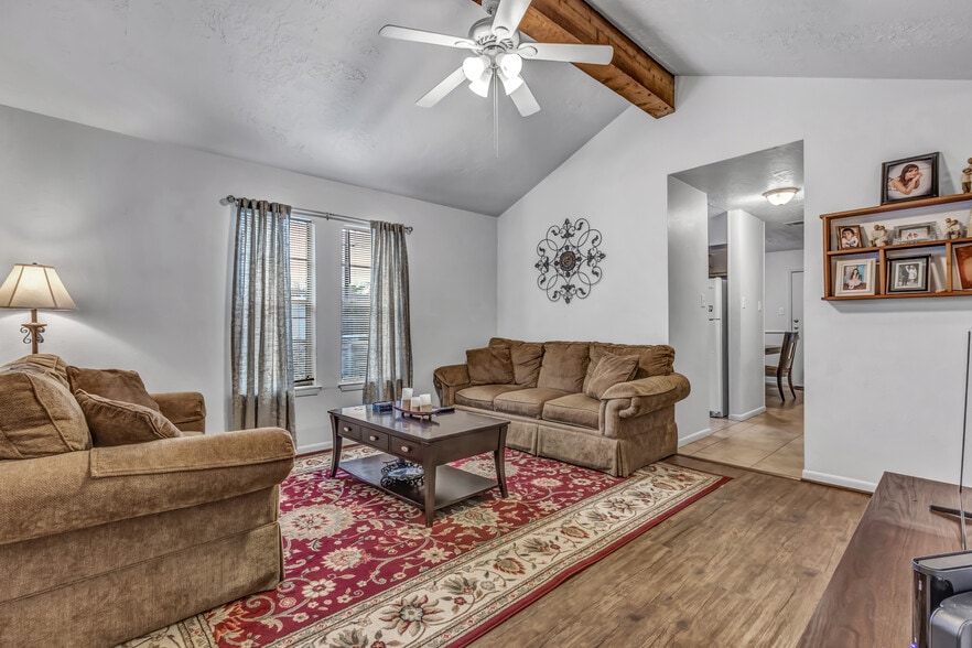 Building Photo - 3405 Timberline Ct