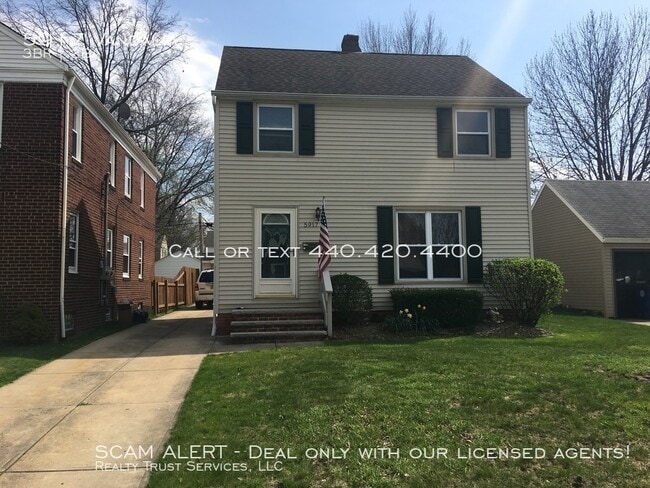 Primary Photo - 5917 Vandalia Ave