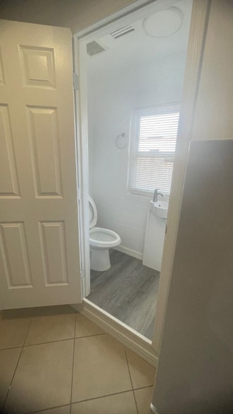 Building Photo - 7604 Boice St