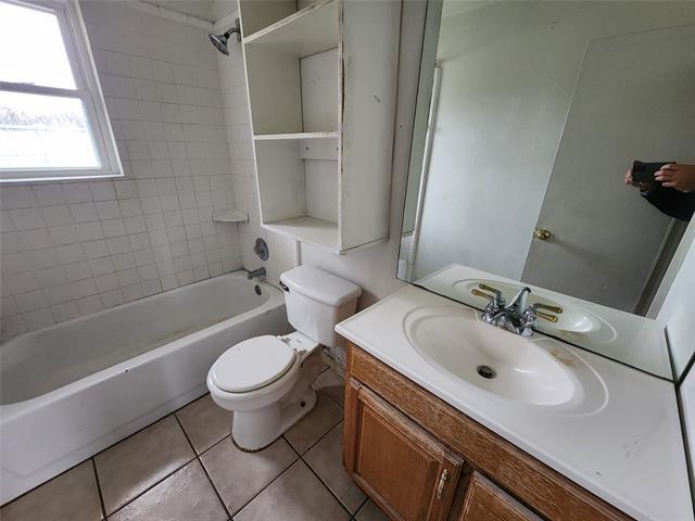 Building Photo - 843 Harbor Dr