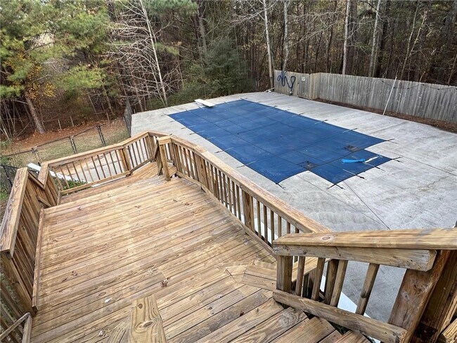 Building Photo - 1745 Mineral Springs Rd