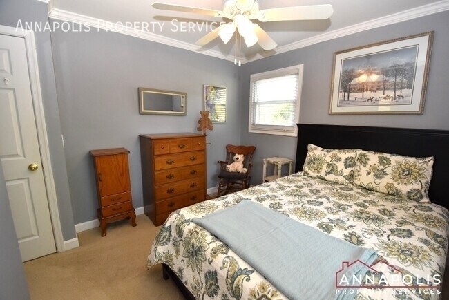 Building Photo - 957 Highpoint Dr