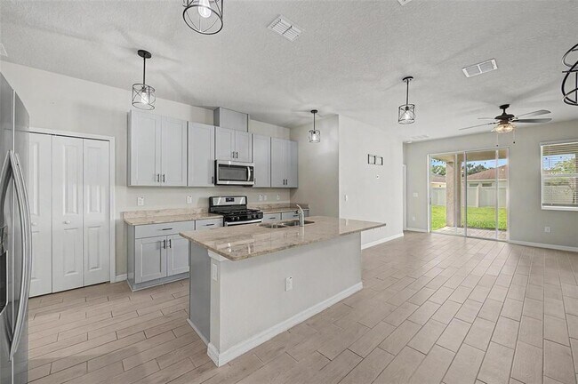 Building Photo - 5435 Bungalow Grove Ct
