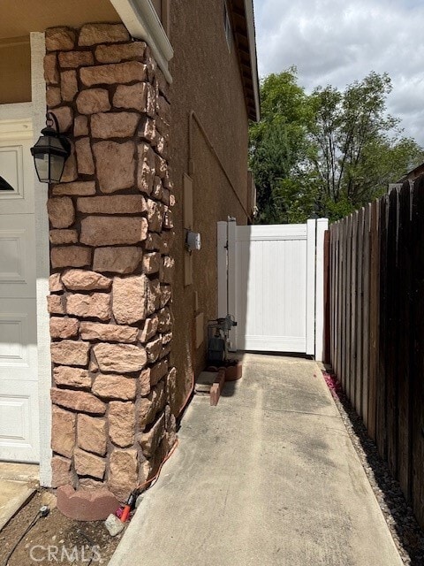 Building Photo - 6594 Montresor Pl