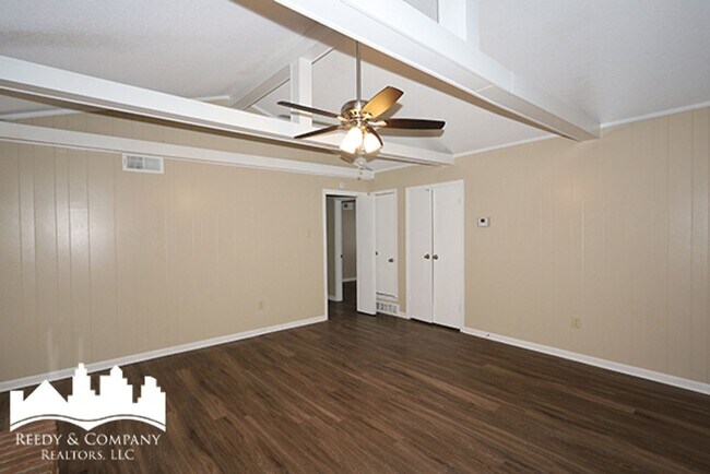Building Photo - 3234 Lichen Dr