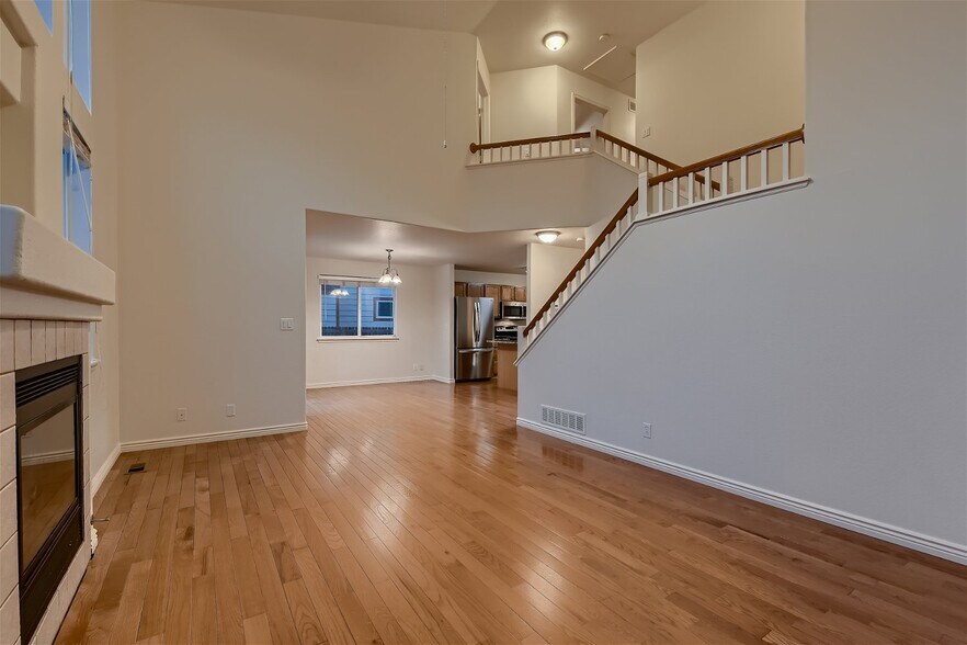 Building Photo - 2625 Fernwood Pl