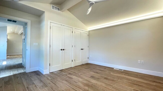 Building Photo - 2BD/2BA Sunnyvale Modern Home Near Apple Campus