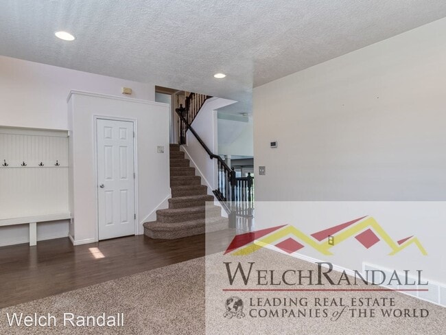 Building Photo - 6 br, 3 bath House - 624 West 1825 North