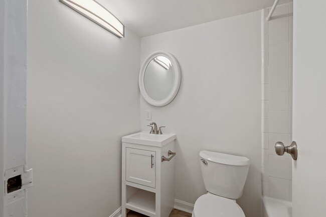 Renovated Bath - 950 25th St NW