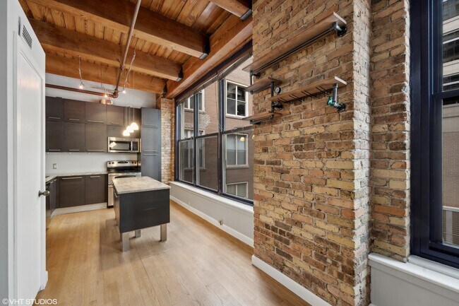 Building Photo - 540 N Lake Shore Dr