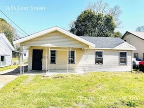 Building Photo - 3454 East St
