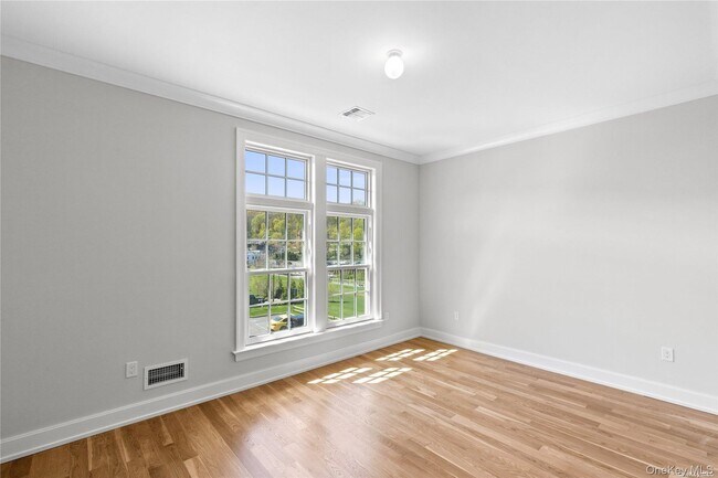 Building Photo - 1101 Grist Mill Cir