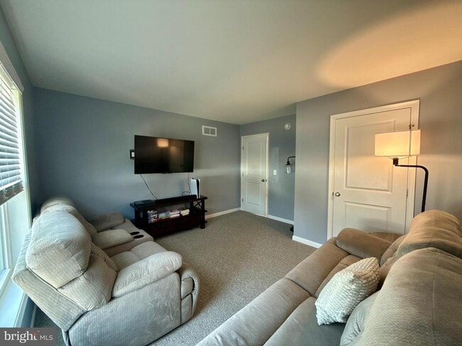 Building Photo - 4 Senator Ave