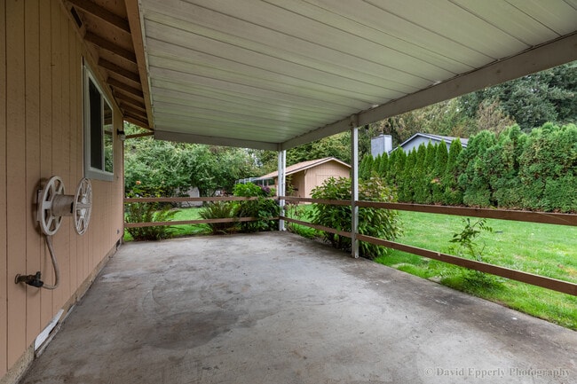 Building Photo - 33333 Mountain Way