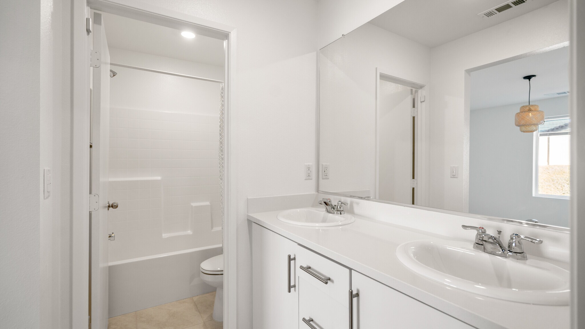 Building Photo - 11265 Skyvista Dr