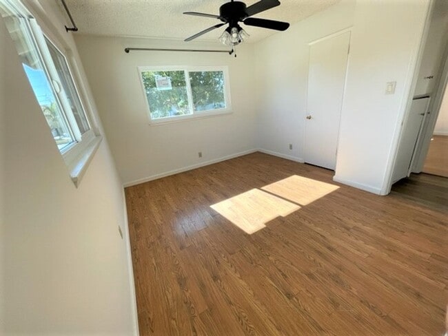 Building Photo - CYPRESS HOME  3BR 1.5BA WITH LARGE PATIO &...