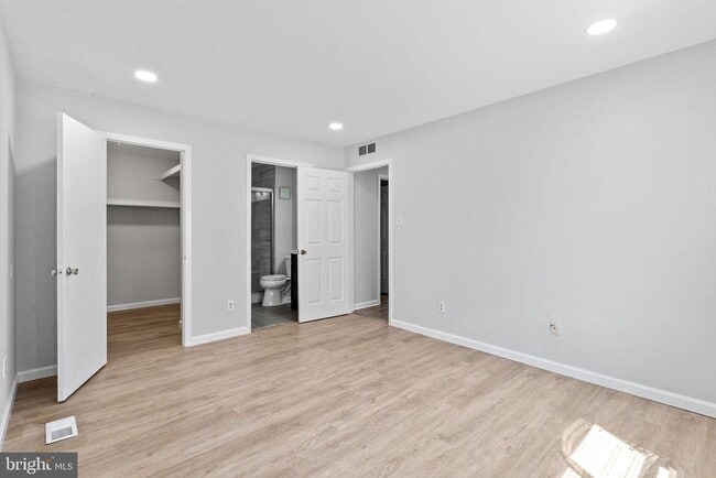 Building Photo - 1505 Woodhollow Dr