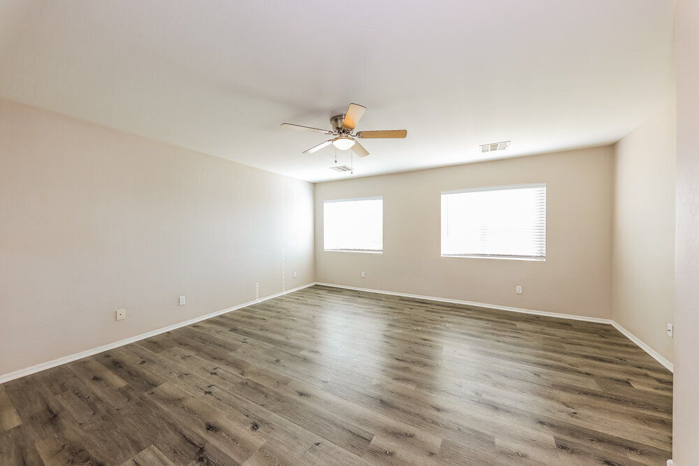 Building Photo - 591 S 167th Dr