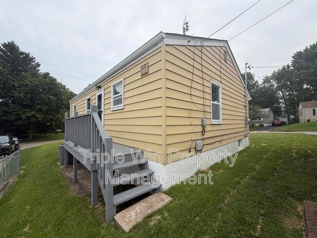 Building Photo - 3349 Marmary Ln
