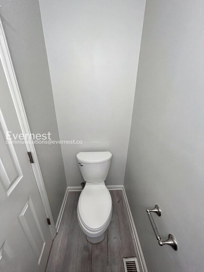 Building Photo - 1356 Mistletoe Ridge Pl NW