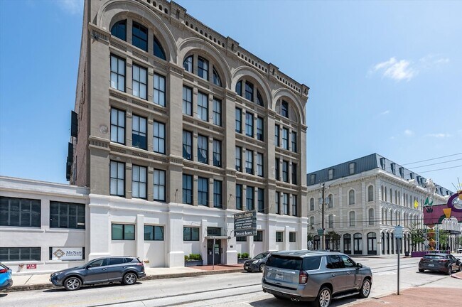 Building Photo - 2400 Mechanic St
