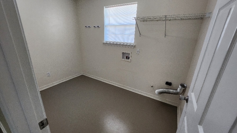 Building Photo - 915 Vonna Jo Cir