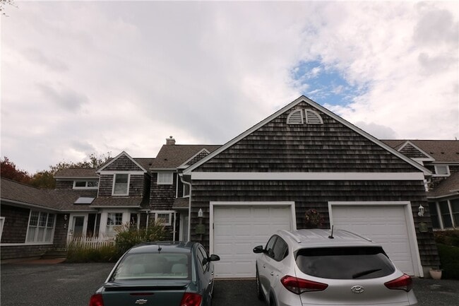Building Photo - 40 Fox Dr