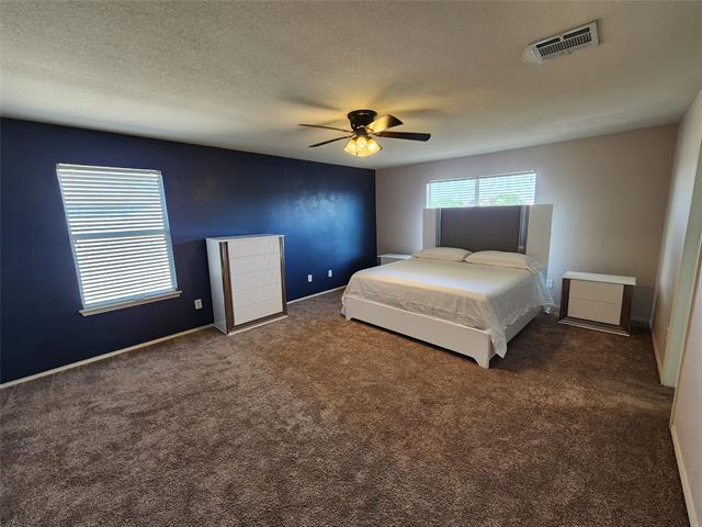 Building Photo - 5709 Valley Stream Way