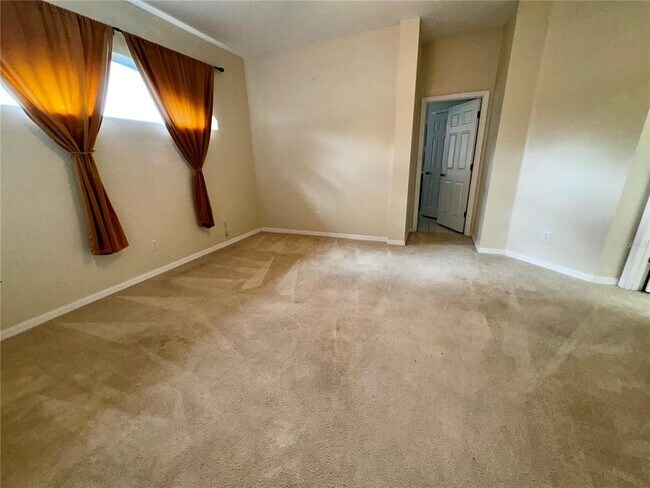 Building Photo - 8556 Lake Windham Ave