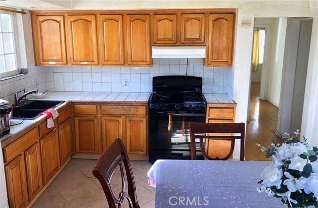 Building Photo - 832 Olney St