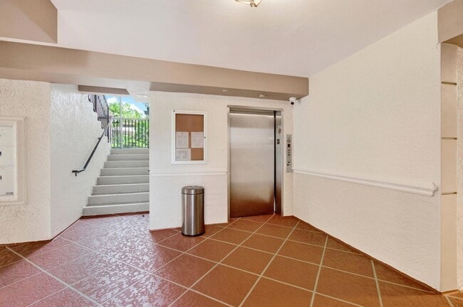 Building Photo - 3415 Tuscany Way