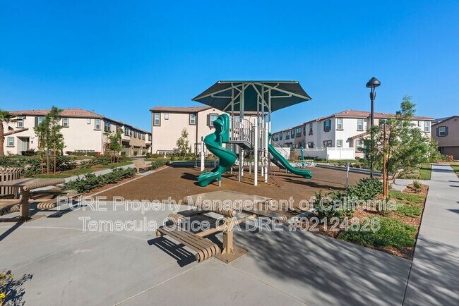 Building Photo - 34495 Agave Dr