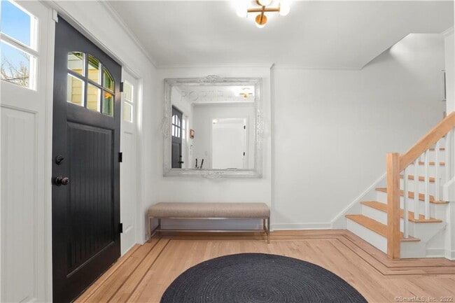 Building Photo - 4 Scofield Pl