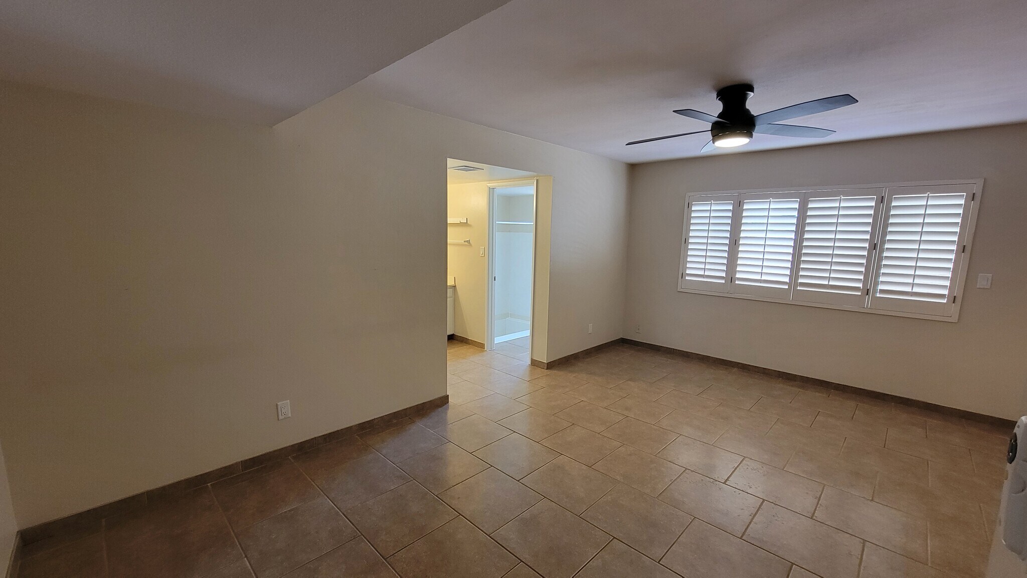 Building Photo - 7858 E Pecos Ln